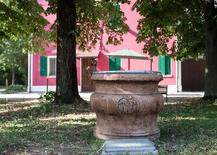 Bed & Breakfast Camurana